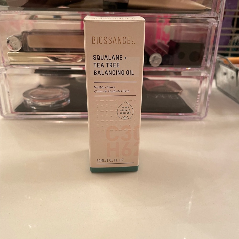 Biossance Squalane + Tea Tree Balancing Oil BNIB